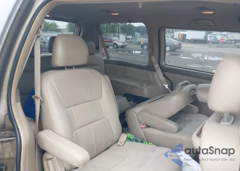 2003 Honda Odyssey Exl from USA, damaged, VIN 5FNRL180X3B151488